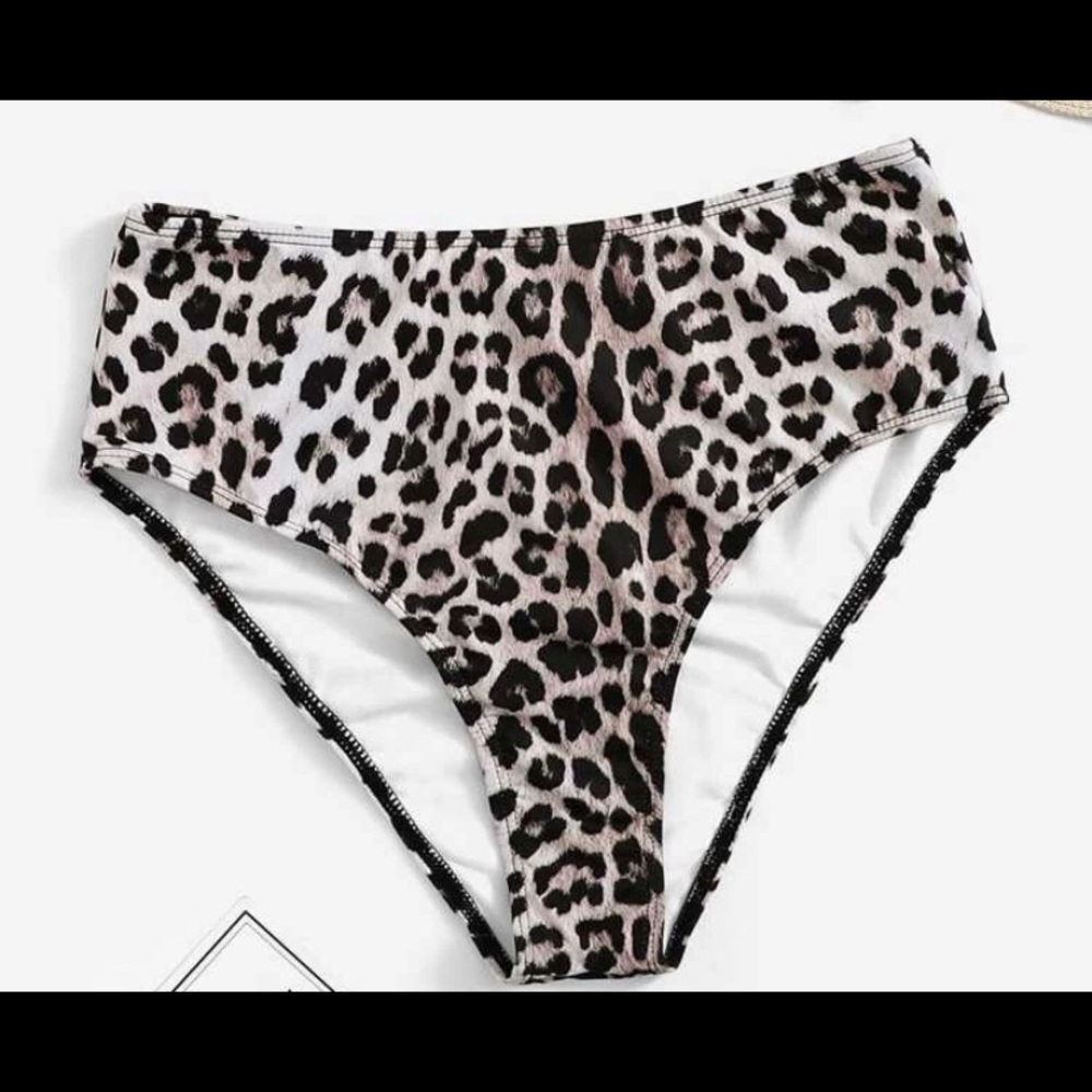bikini bottoms